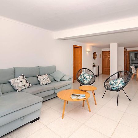 Vora Mar Beachfront Apartment By Sealand Villas Port de Pollença Eksteriør billede