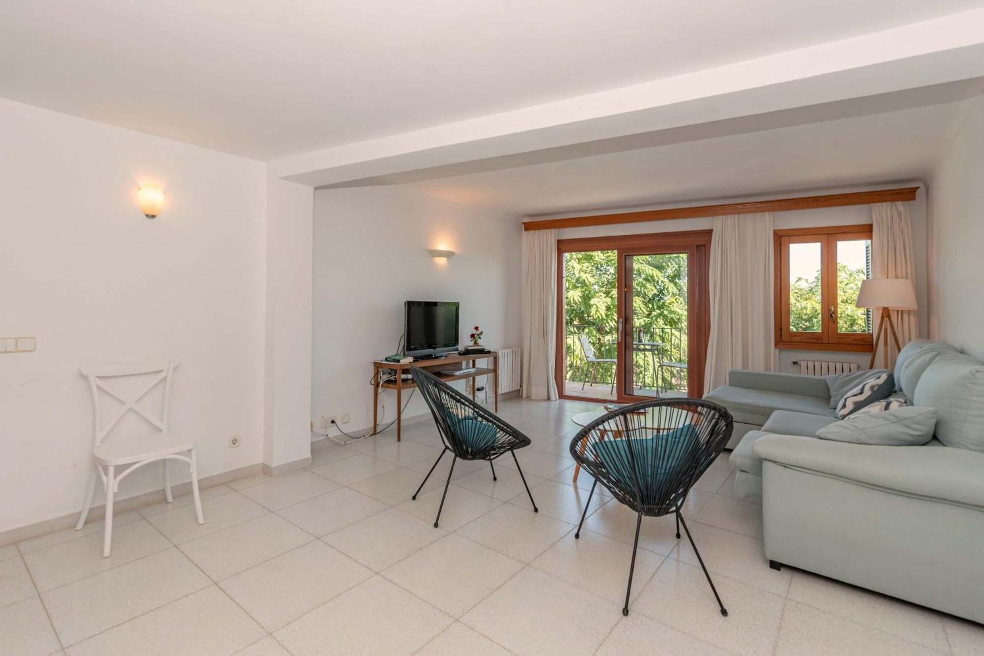 Vora Mar Beachfront Apartment By Sealand Villas Port de Pollença Eksteriør billede